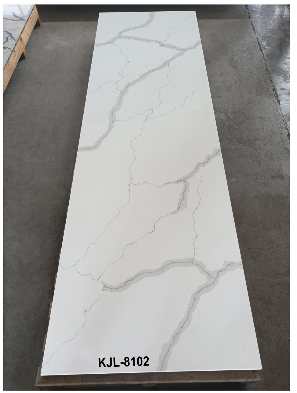 StoneQuartz KJL8102